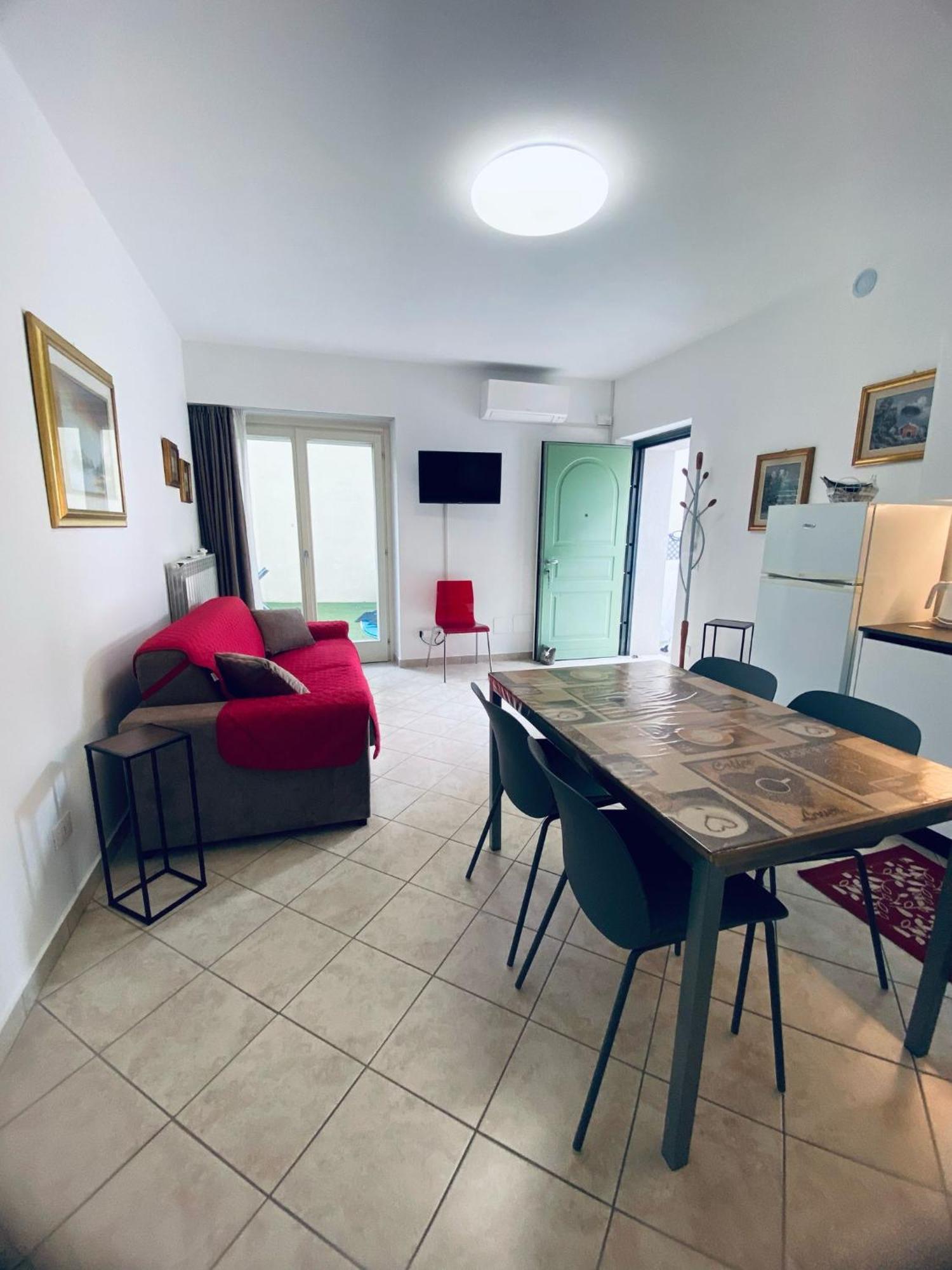 Alma Apartment Sirmione Exterior photo