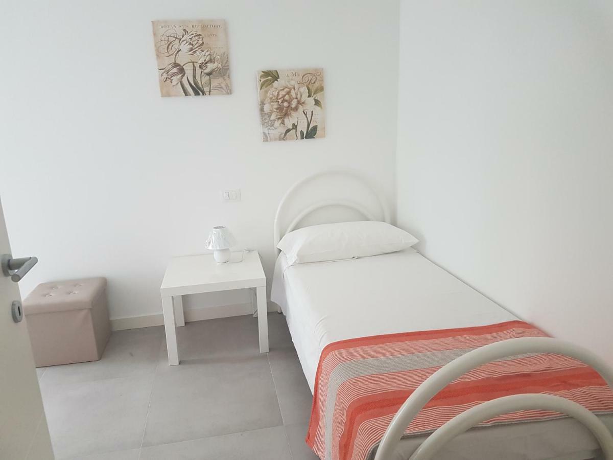 Alma Apartment Sirmione Exterior photo